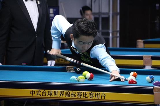 体育舞台上 体育舞台上