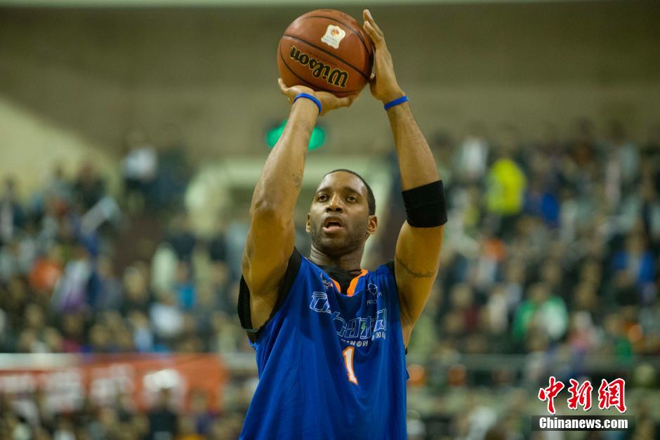 赛中显现出 赛中显现出