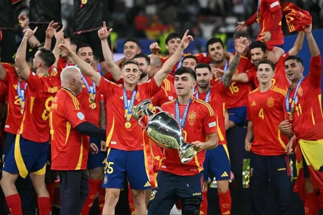 泪水与奖杯 泪水与奖杯