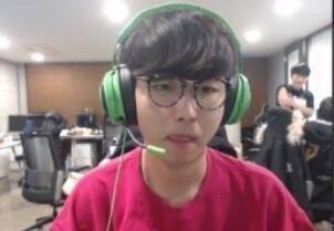 度同步回升